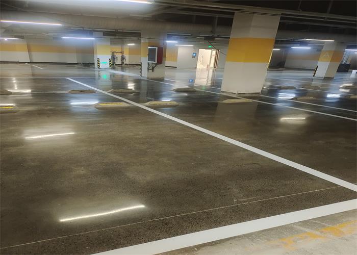 萬科地下車庫施工完成！
